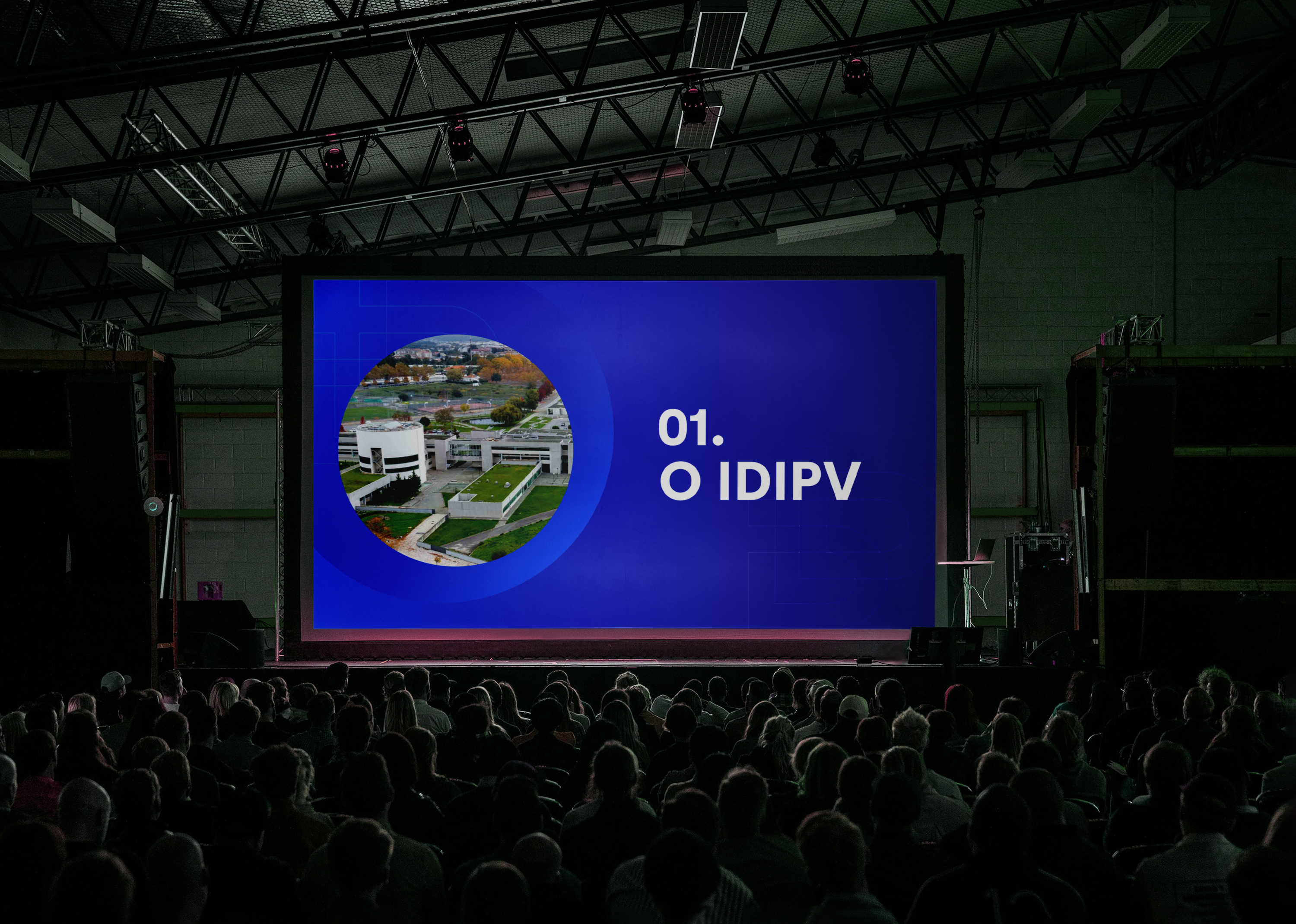 Apresentação Multidão